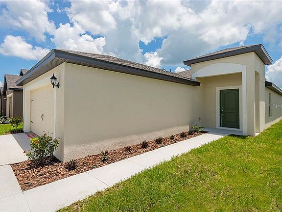 3rd image of 385 Kensington View Dr