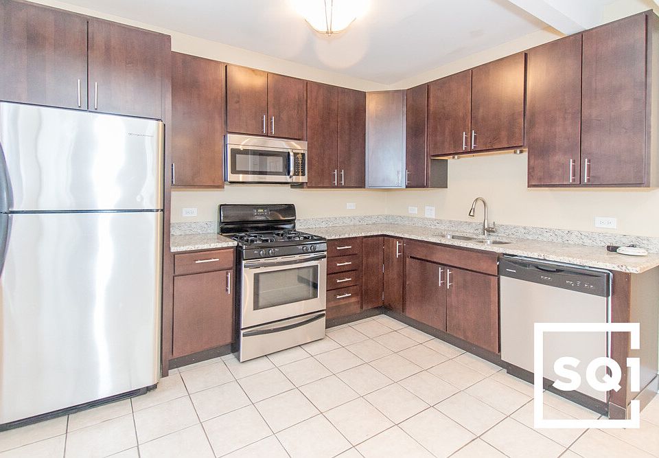 1st image of 3446 N Damen Ave #Ch