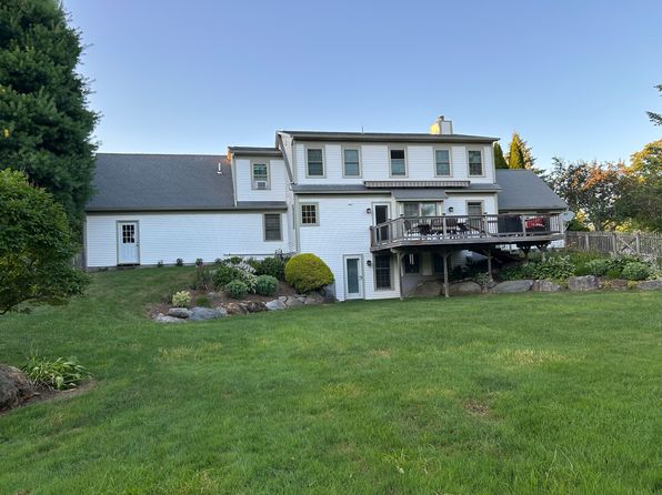 75 Lawnwood Dr