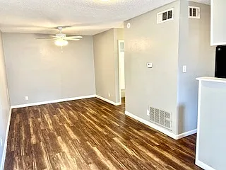 2606 Ektom Dr #2 Photo 1