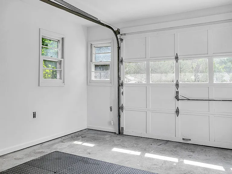 5018 Raintree Ln — Photo 45