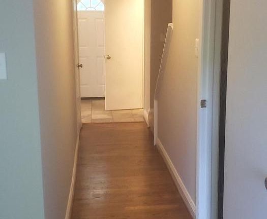 4th image of 9109 Barrick St