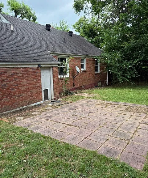 419 Chadwell Dr — Photo 17