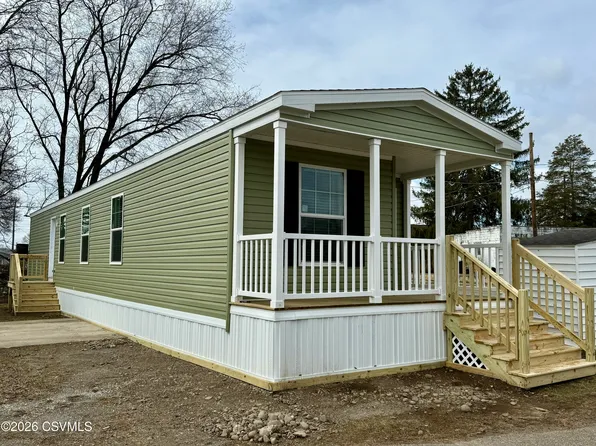 11-320 E 13th St, Berwick, PA 18603