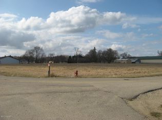 905 Northside Dr NE, Alexandria, MN 56308