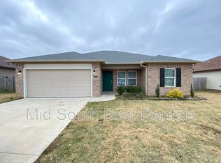 205 Magnolia Ct, Jacksonville, AR 72076