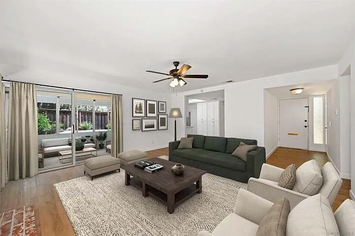 2 bed, 1113 sqft, $2,800 — Photo 2
