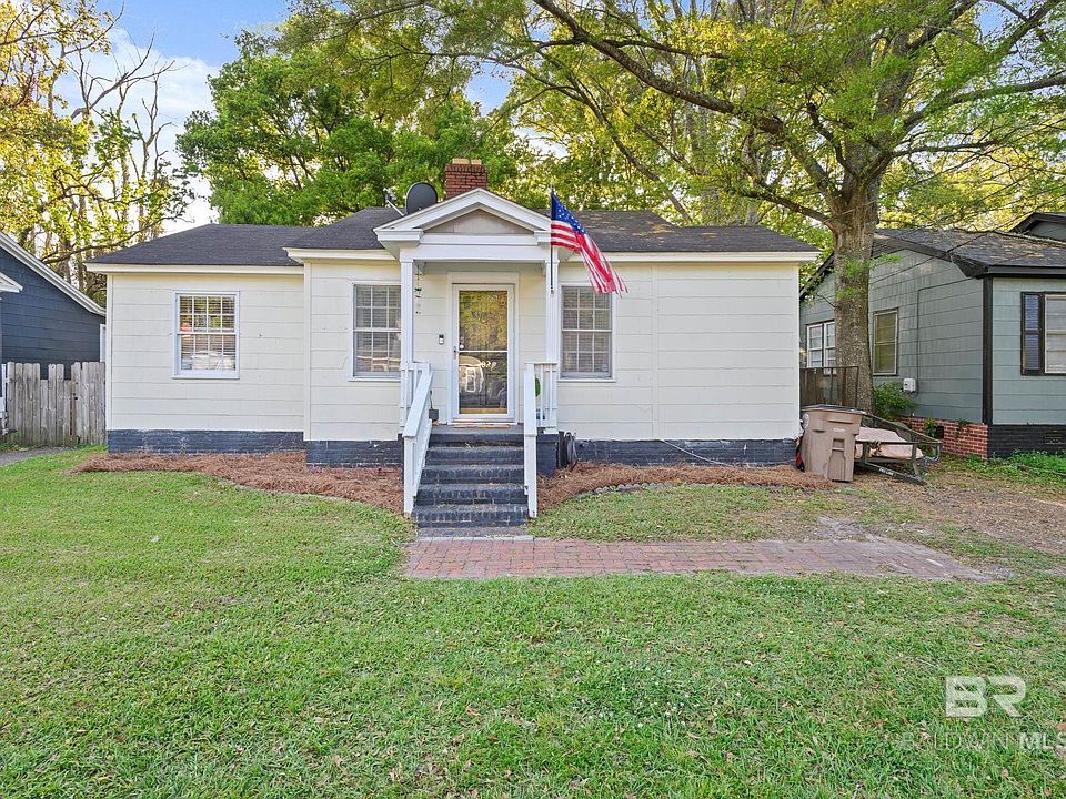1st image of 202 Morgan Ave