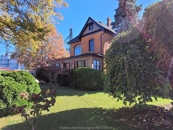 2nd image of 61 London Rd