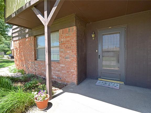 3rd image of 2608 N Ann Arbor Ave APT 133