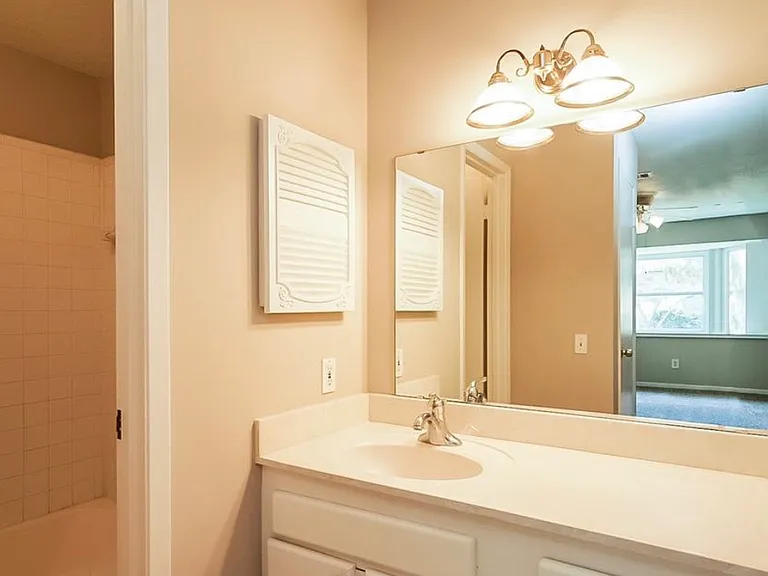 10650 Bexley Dr — Photo 16