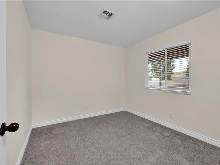 11074 Knobb Ave — Photo 21