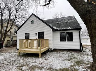 1324 Army Post Rd, Des Moines, IA 50315