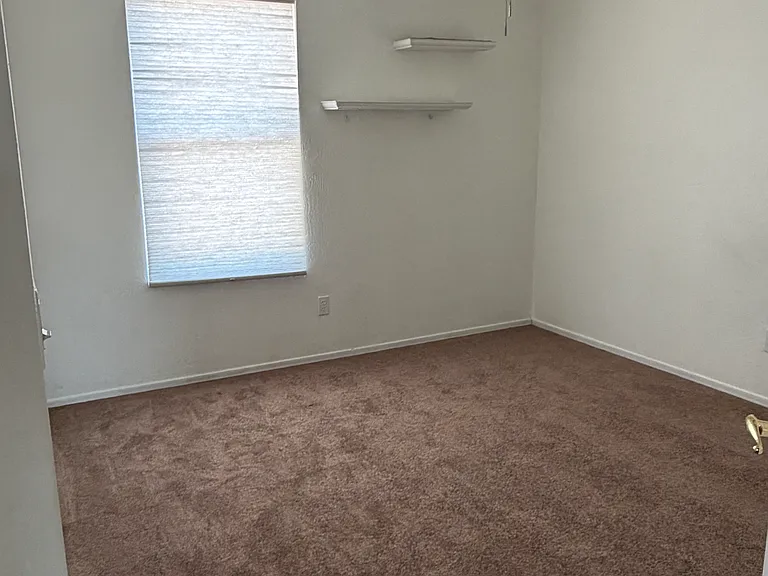 3133 E Kristal Way — Photo 7