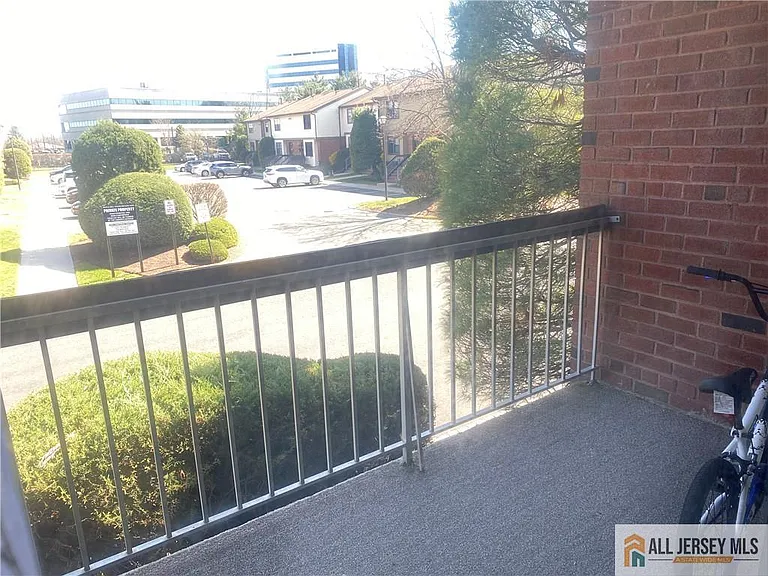 144 Beverly Hill Ter #B — Photo 15