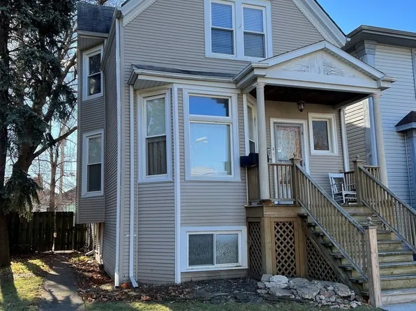 4945 W Berenice Ave, Chicago, IL 60641