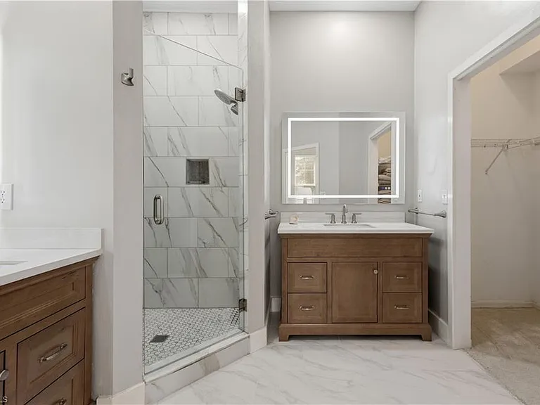 3442 Pointe Creek Ct #201 — Photo 17