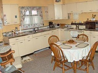 2nd image of 439 Jordan Ave