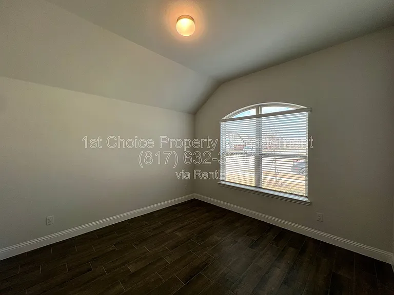 14869 Nightmist Rd — Photo 6