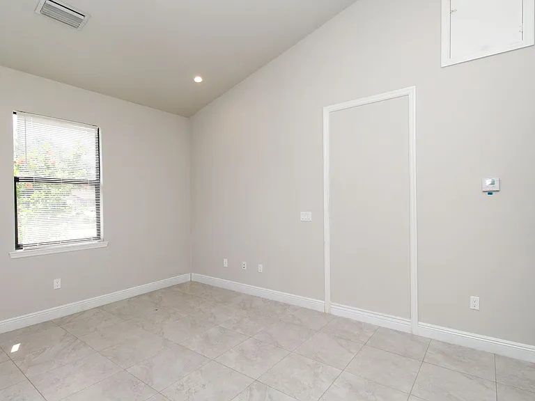 2861 Tropicana Blvd — Photo 20