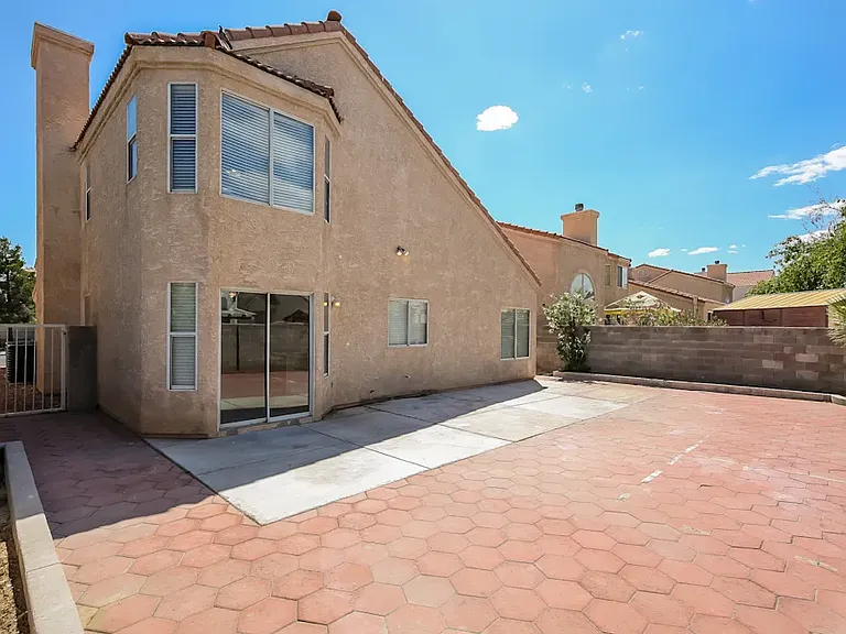 7313 Ribbon Ridge Ave — Photo 7