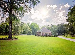 65 Eliza Jordan Rd N, Mobile, AL 36608