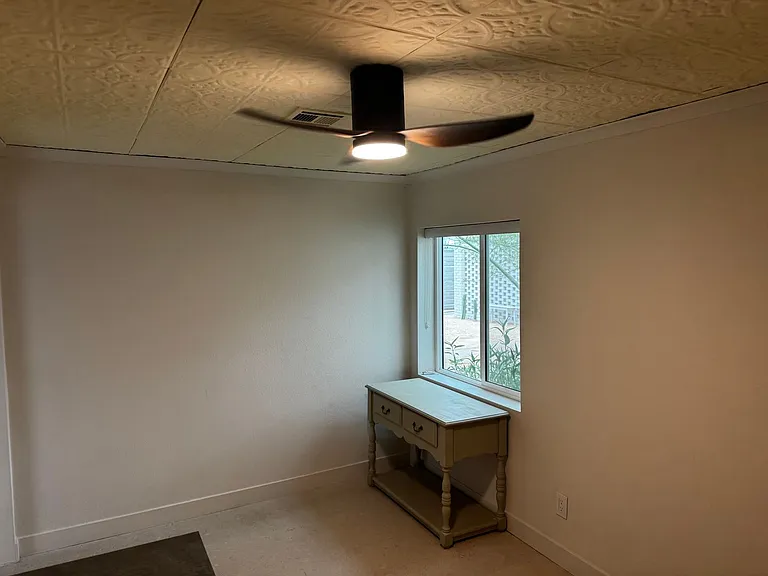 336 Arnold St — Photo 11