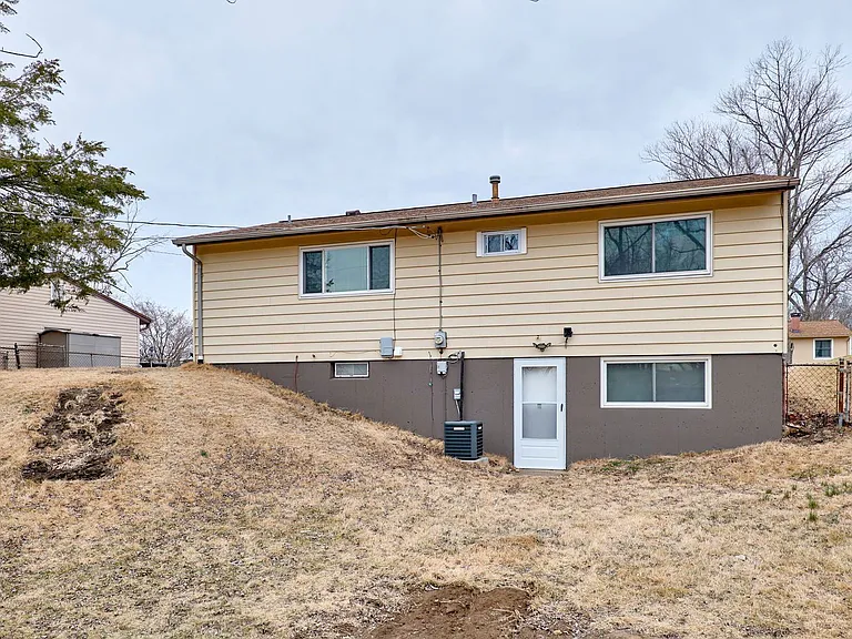 3049 Orton St — Photo 28