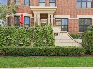 575 S 10th St, Minneapolis, MN 55404