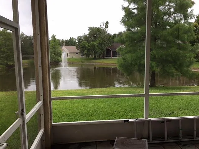 Lakeview (image 1)