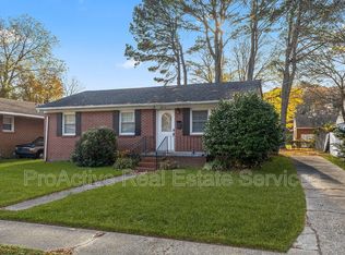 811 Powhatan Pkwy, Hampton, VA 23661