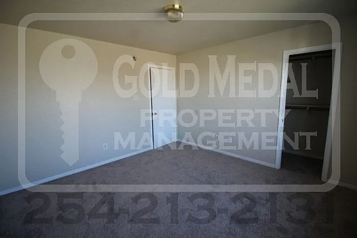 1408 Dugger Cir #A — Photo 17