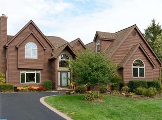 8 Davenport Dr, Downingtown, PA 19335