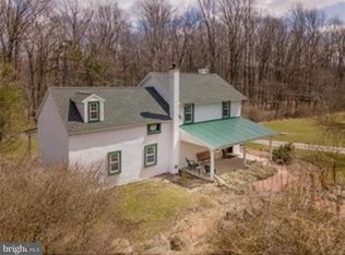 4700 Sheep Rock Rd, Macungie, PA 18062