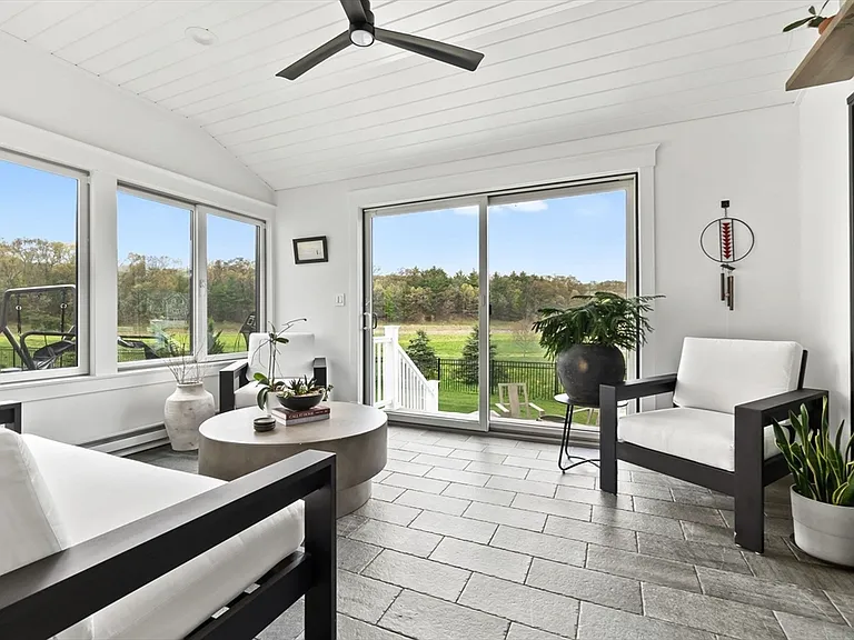 4 Gabaree Ct — Photo 18