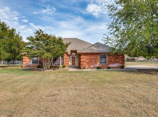 104 Silver Ridge Ln, Aledo, TX 76008