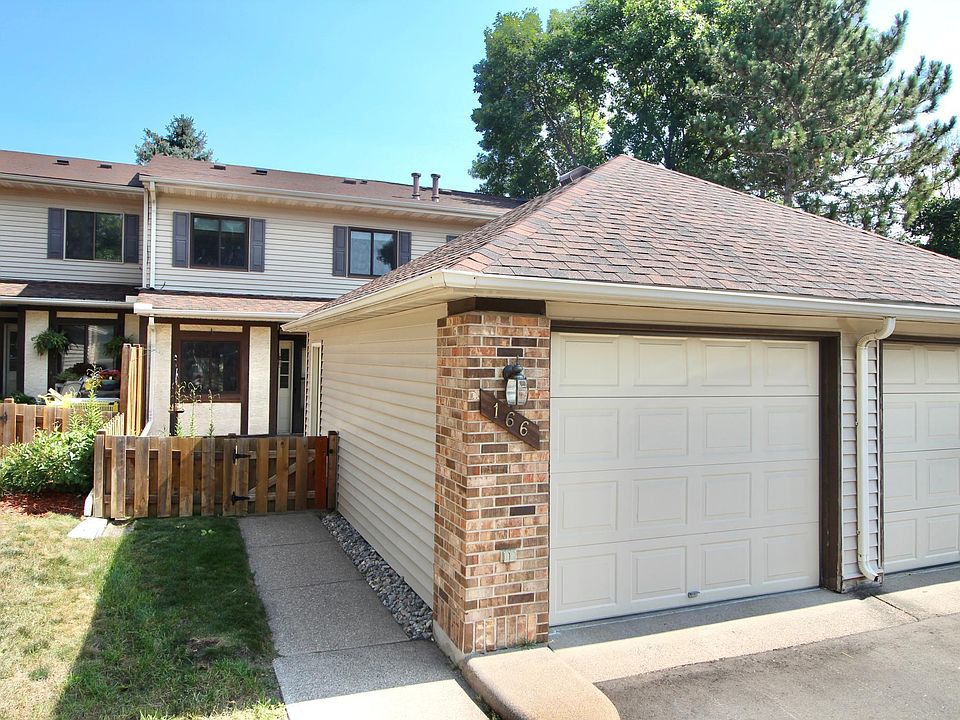1st image of 166 Bridlewood Dr