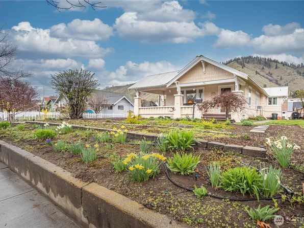 401 Cottage Avenue, Cashmere, WA 98815