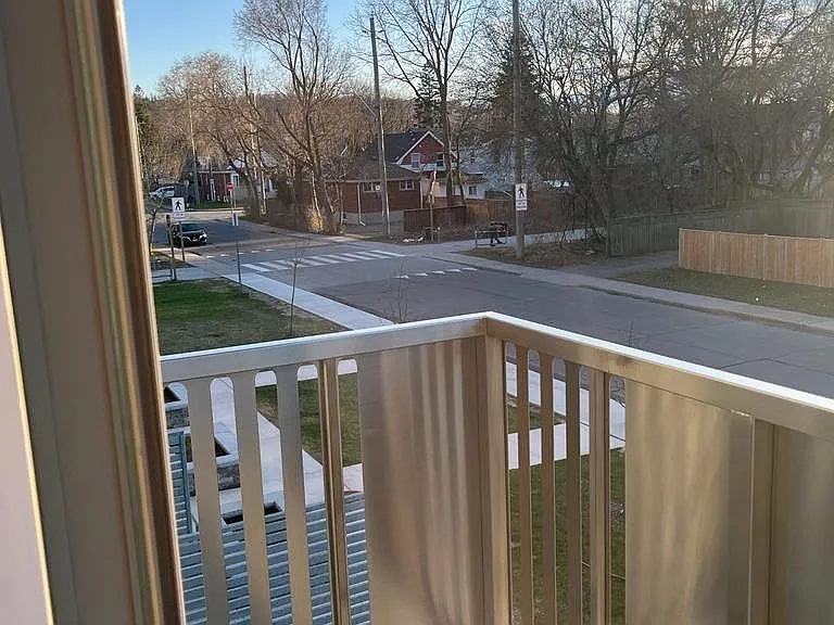 77 Leland St #208 — Photo 15