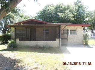 208 Maple Ln, Fort Meade, FL 33841