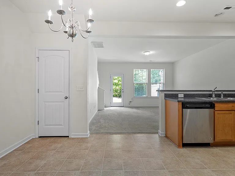 731 Maypearl Ln — Photo 6