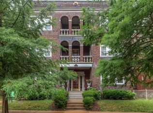 6308 S Rosebury Ave APT 3W, Saint Louis, MO 63105