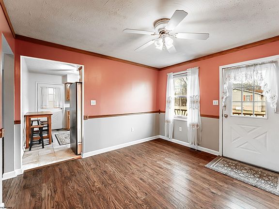 4th image of 96 Dunkard Valley Blvd