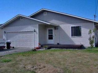 424 2nd St, Smith River, CA