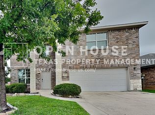 10352 Hidden Ford Dr, Fort Worth, TX 76131