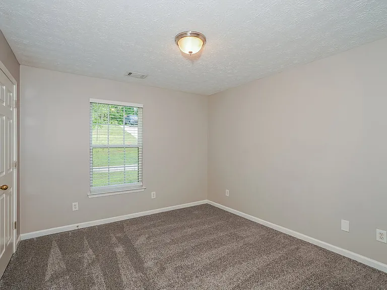 243 Rocky Point Rd — Photo 13