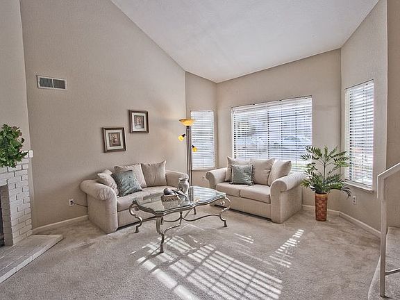 3rd image of 973 Ivory Creek Dr