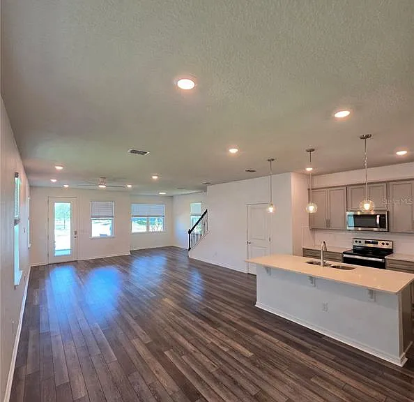 14325 Lanikai Beach Dr — Photo 4
