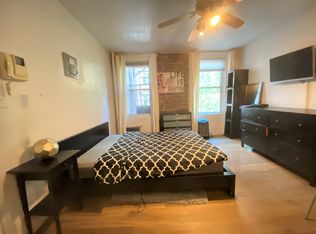 239 W 12th St APT 3B, New York, NY 10014