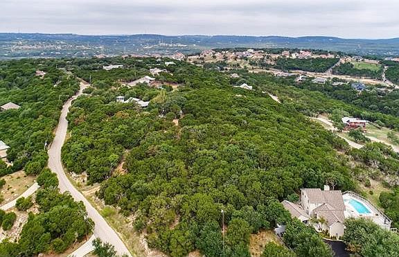 2nd image of 2820 Tradewind Dr